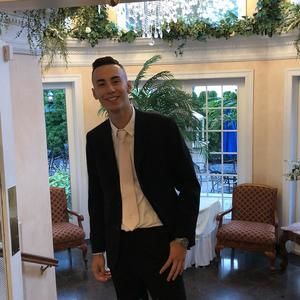 Meet your Posher, Chris